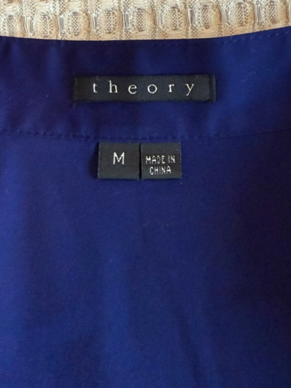 Theory 'Vikie' Cotton Stretch Button Front Shirt Size M - Picture 3 of 8